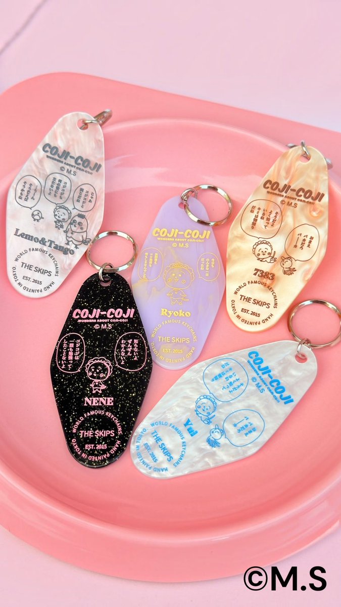 TheSkips7383's tweet photo. Sampleカラーも人気ですが、1番人気はclear star glitter https://t.co/ibFVBuPmVW
です✨

online siteのcustomカテゴリーより、各カラーごとにアップしてあるのでお写真見ながらペイントカラーも決められるようにしてあります🫟

https://t.co/1bwUZtj68g
#コジコジ　#さくらももこ https://t.co/0SaeDoakCj