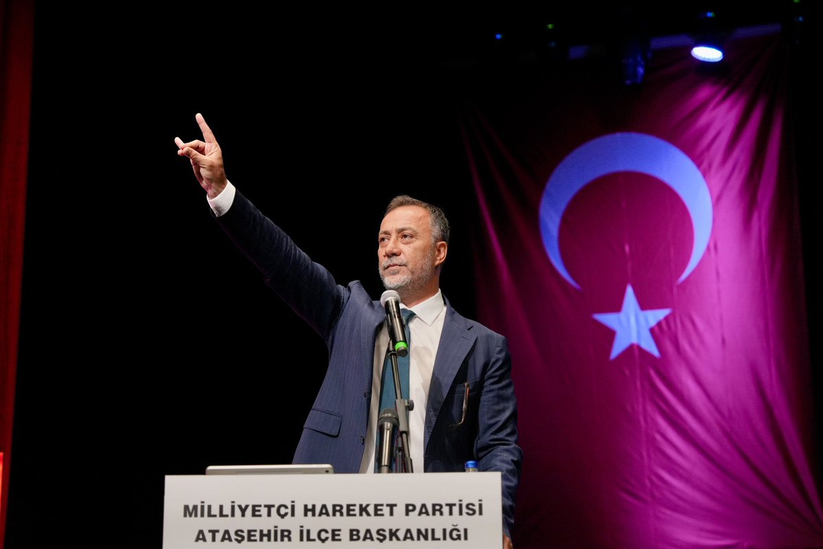 mhpgungorenilce's tweet photo. 📍Ataşehir İlçe Kongresi 
MHP MYK Üyemiz Sn.Metehan ÖZKAN ile MHP İstanbul İl Başkanımız Sn.Volkan YILMAZ’ın teşrifleriyle gerçekleştirilen MHP Ataşehir İlçe Kongresine,İlçe Başkanımız Sn. Kemal UYSAL ve ilçe yöneticilerimiz katılım sağladılar. 
Kongremizin partimize, davamıza ve Ataşehir ilçemize hayırlara vesile olmasını diliyoruz. 
@_MHPistanbul_
@BBvolkanyilmaz 
@rahmancanmhp 
@kemaluysalmhp