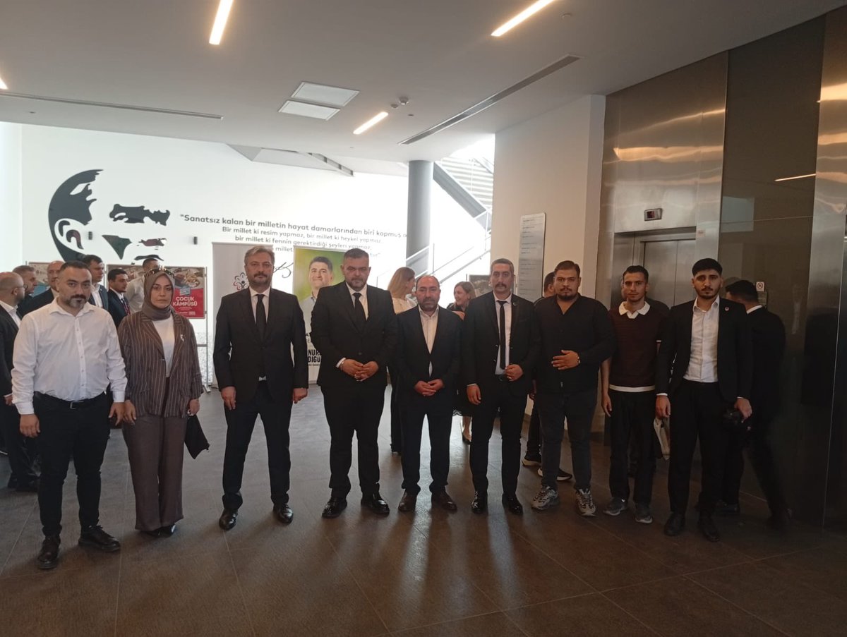 mhpgungorenilce's tweet photo. 📍Ataşehir İlçe Kongresi 
MHP MYK Üyemiz Sn.Metehan ÖZKAN ile MHP İstanbul İl Başkanımız Sn.Volkan YILMAZ’ın teşrifleriyle gerçekleştirilen MHP Ataşehir İlçe Kongresine,İlçe Başkanımız Sn. Kemal UYSAL ve ilçe yöneticilerimiz katılım sağladılar. 
Kongremizin partimize, davamıza ve Ataşehir ilçemize hayırlara vesile olmasını diliyoruz. 
@_MHPistanbul_
@BBvolkanyilmaz 
@rahmancanmhp 
@kemaluysalmhp
