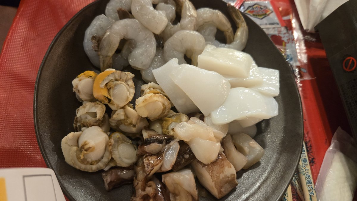 shampoo_tei_hat's tweet photo. #焼く前の海鮮
#焼く前の焼き肉
#焼いてる焼き肉
#マイアミ https://t.co/Qp5ul10t8S