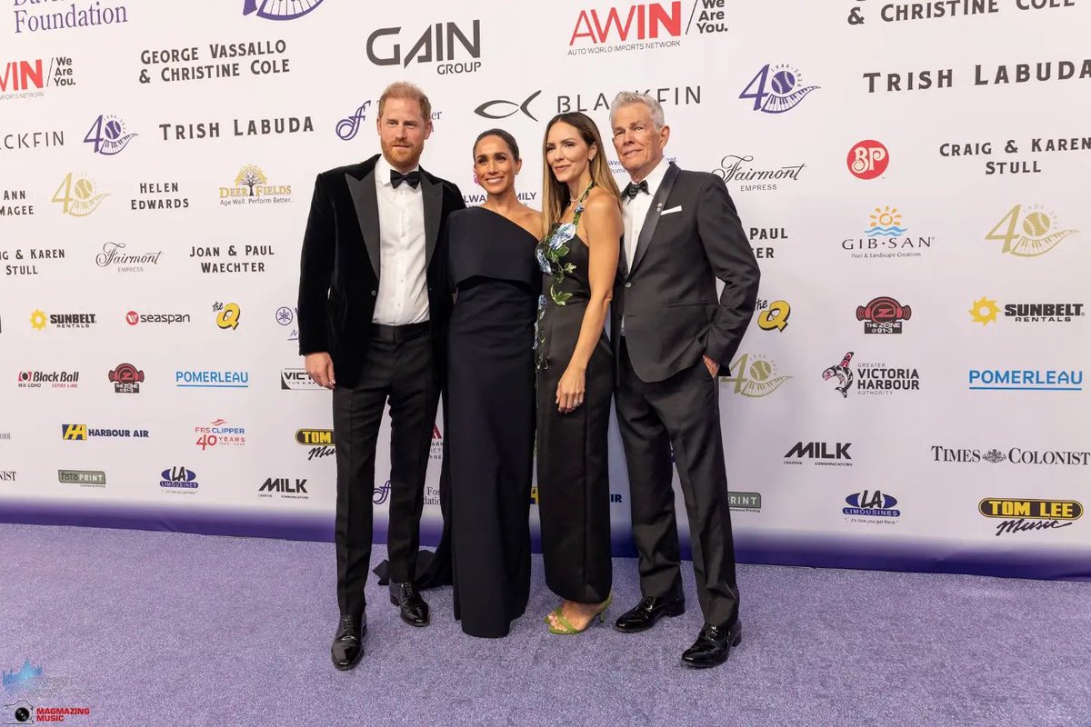 ChrisBaronSmit1's tweet photo. The Duke and Duchess of Sussex, Prince Harry and Meghan made a surprise appearance at the purple carpet for the David Foster Foundation 40th Anniversary Gala at the Victoria Conference Centre.

#HarryandMeghan https://t.co/BcaIIo0HmB