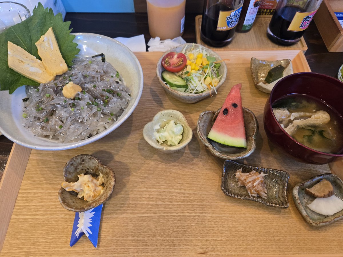 samuraikick0604's tweet photo. 清水きたけど刺身旨かった。 https://t.co/njFaXp287X