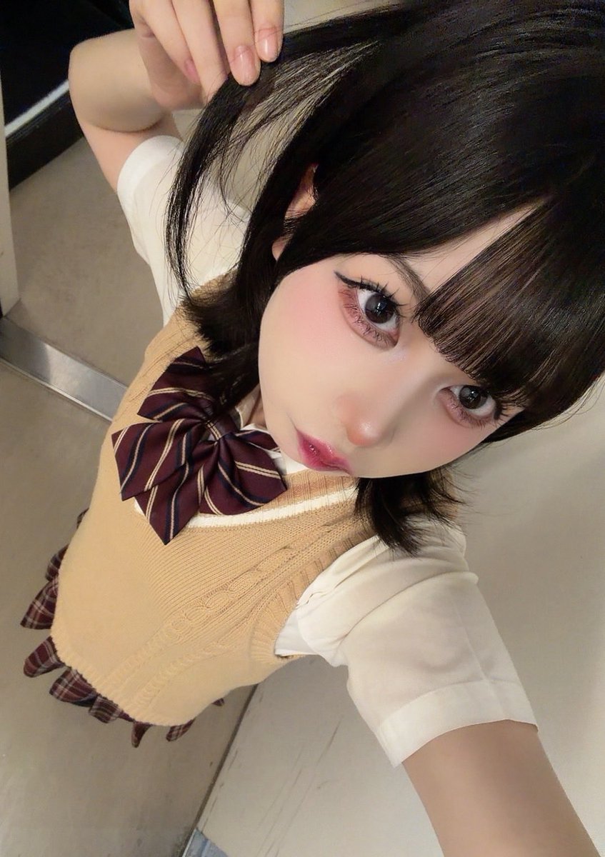 SKE48_13kisei_'s tweet photo. にょすにょす
あめちゃんこと #立花菖 です🍬⟡

#可能性こそが未来 公演ありがとうございました！！

今日のあやめはラムネみたいにｼｭﾜｼｭﾜでしたか？？

もっともっと楽しませられるようにｶﾞﾝﾊﾞﾘﾏｽﾈ♡

#13期研究生 #SKE48 https://t.co/7HcxwB0GY3