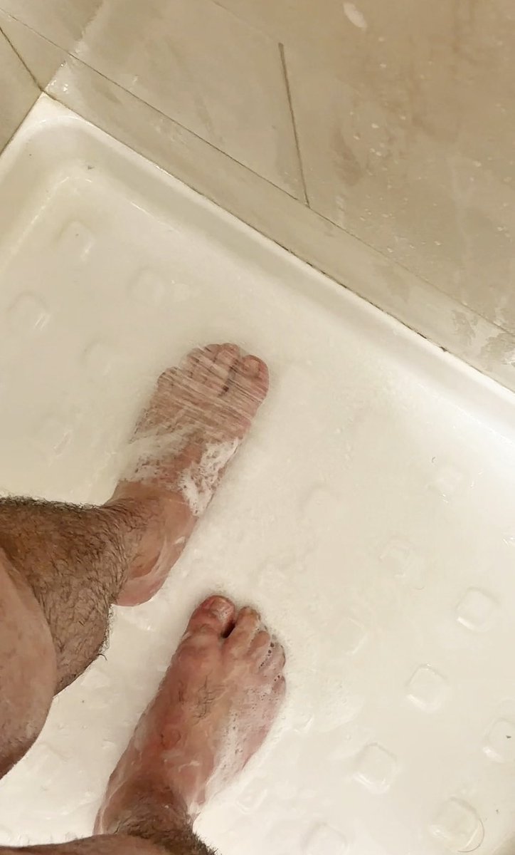 toetally_him's tweet photo. @FeetFinder What do you thik? https://t.co/I5LsK5VtM4