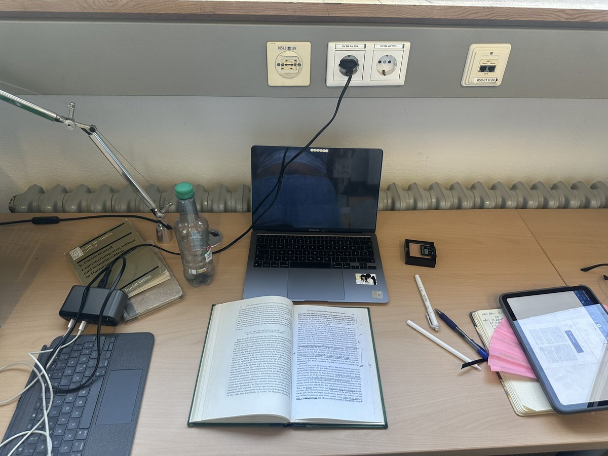 faustlich's tweet photo. finished my last exam and essay for now 🥹 time to #Moviemaxx ⭐️ https://t.co/4GxMbJ8iUS