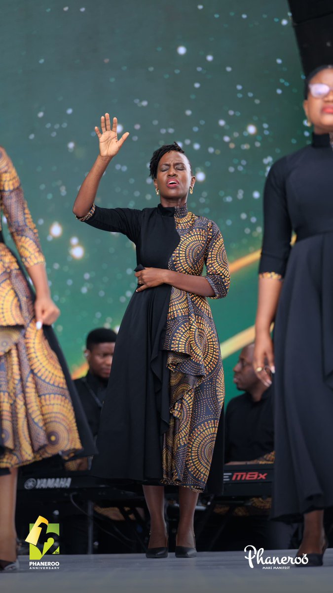 Malaika0906's tweet photo. #PhanerooAt12
#ANewCycle 
🥳🥳🥳🥳🥳🥳🥳🥳🥳🥳🥳🥳🥳🥳🥳🥳🥳🥳🥳🥳🥳🥳🥳🥳🥳🥳 https://t.co/EKab4fitzL