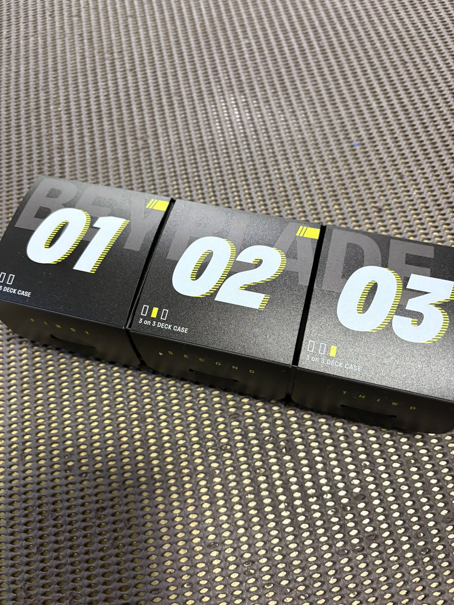Natsuki821224's tweet photo. 私は何より、自分用の3on3デッキケースがゲットできたことが嬉しい🥹🩷 https://t.co/aRj8ALuWIj