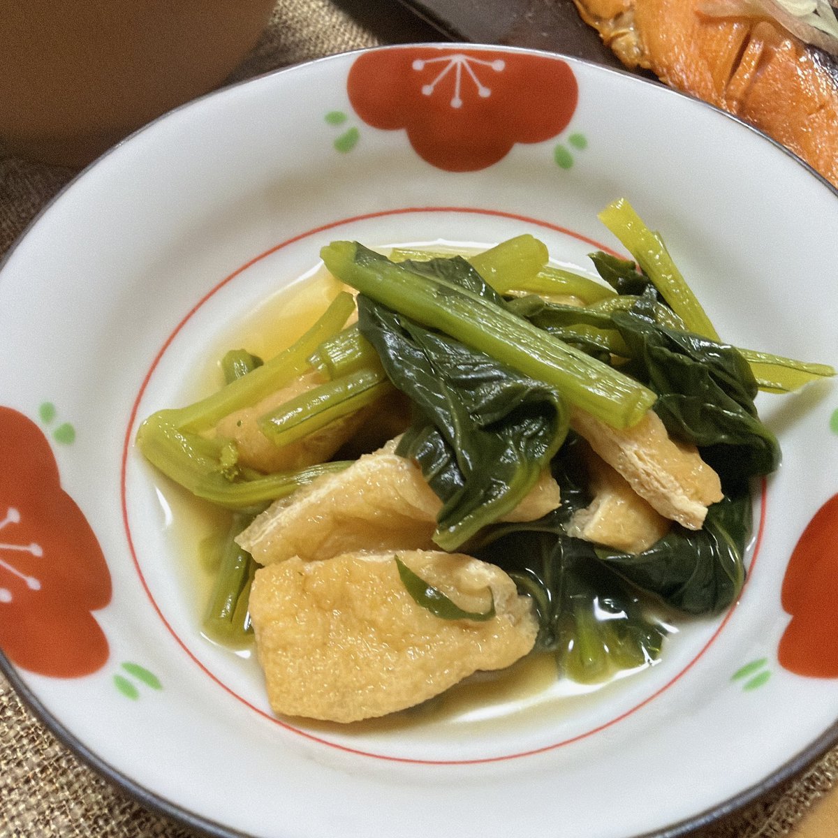 post2390814's tweet photo. 今日は珍しく和食です。 https://t.co/aqqJXOR6Tl