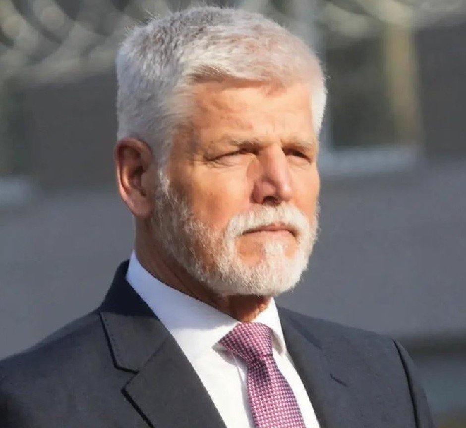 DakdaR22's tweet photo. "It is not possible for any country to remain neutral towards this conflict.

Supporting Ukraine is not a choice between two sides, but a choice between law and lawlessness.”

- Petr Pavel 
President of The Czech Republic 🇨🇿

.....

There's nothing to add to that; it's true...! https://t.co/hvRXzCiqX8