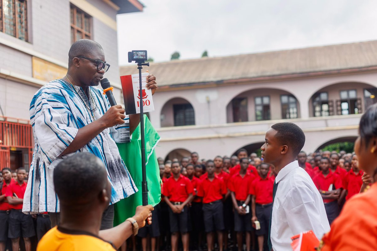 cornelmedia_'s tweet photo. Memories we captured for Lumai Fumbelo during his stay in Mfantsipim 📸✨❤️🖤❤️
Let me know your favorite slide in the comments
#mfantsipim #lumaifumbelo #kwabotwe #documentary #cornelmedia https://t.co/JRW3pR7DiG
