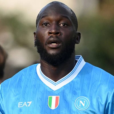TouchlineX's tweet photo. 🚨 𝗕𝗥𝗘𝗔𝗞𝗜𝗡𝗚: Romelu Lukaku has agreed to join Fenerbahçe.

Napoli and the Turkish club are now set to negotiate the transfer fee.

— @MatteMoretto https://t.co/IqqIXUaesg