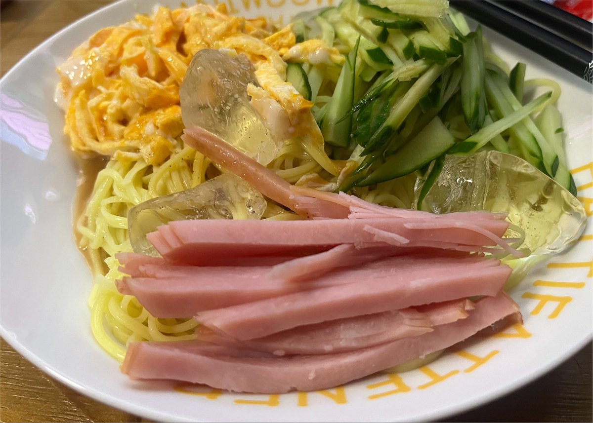 0ktxC's tweet photo. 諸事情で大好きなパッスロ休止します...
我慢😣 https://t.co/aI8CyMAXOi