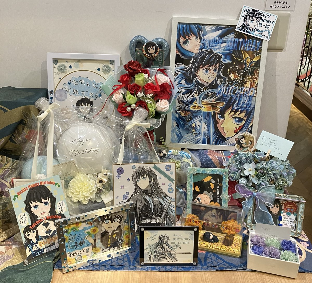 ufotablecafe_n's tweet photo. 【ufotableCafe×マチ★アソビCAFE NAGOYA】 
本日８月８日は時透無一郎のお誕生日です🎉
お客様よりプレゼントをお預かりしましたのでご紹介いたします🎁✨
本日から開催のバースデーイベントもどうぞお見逃しなく！ https://t.co/7i4UXoLr8Q
