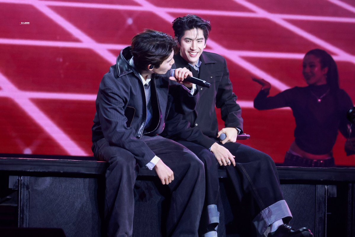 S_leen0413's tweet photo. 260808

JIMMYSEA SHINING IN MACAU
#GMMTVFanFestinMacau2026
#jimmyyjp #sea_tawinan https://t.co/ejtljINH5s
