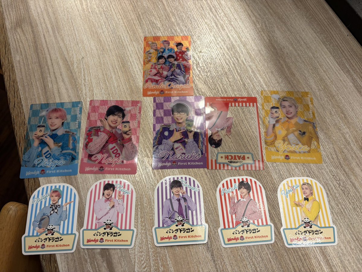 mutopanmutopan's tweet photo. とある場所でウェン活出来ました！
想像以上のポスター数で、至る所にパンダドラゴンさん居て凄かった！流石の5人！
しかも運良く最終日に滑り込み！
んなもんで、鍵…閉めときました笑

#ウェン活 https://t.co/gmHtK4yOjJ