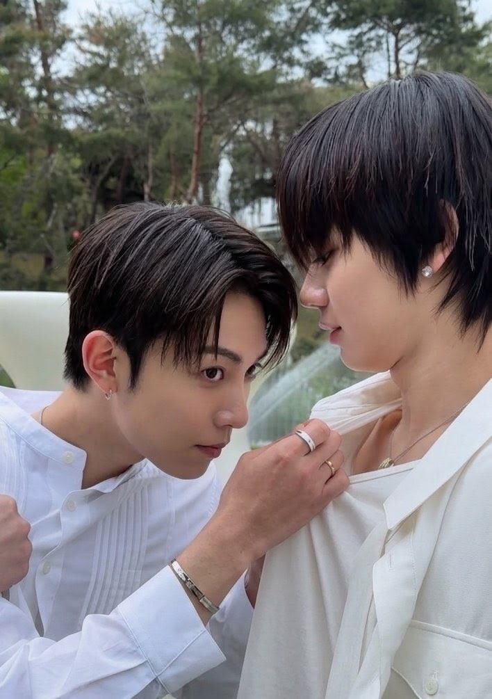 jasuov's tweet photo. จะหอมก็หอม https://t.co/kN4eBrZE82
