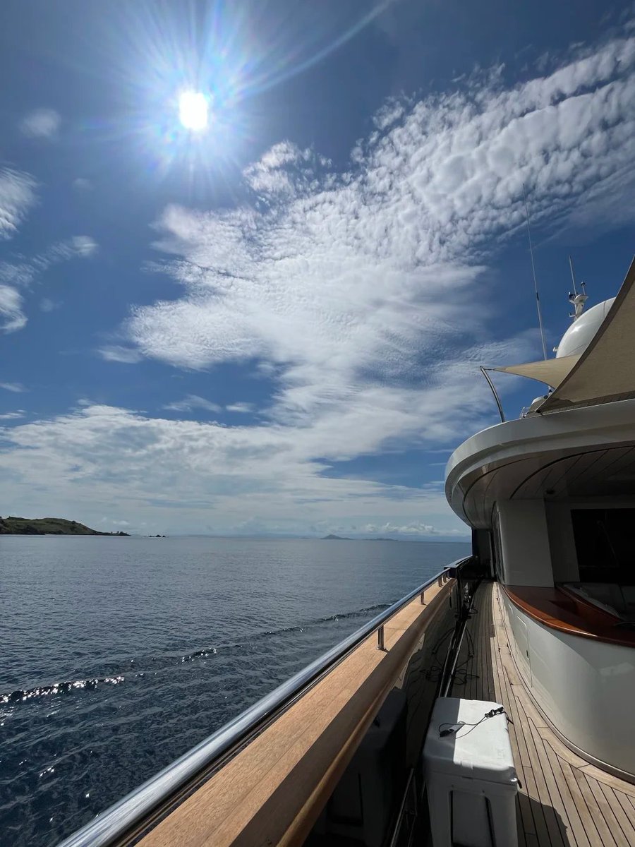 Hazeljmpu's tweet photo. My financial advisor told me to liquidify my assets. So I bought a boat. https://t.co/Naiz7OpHQR