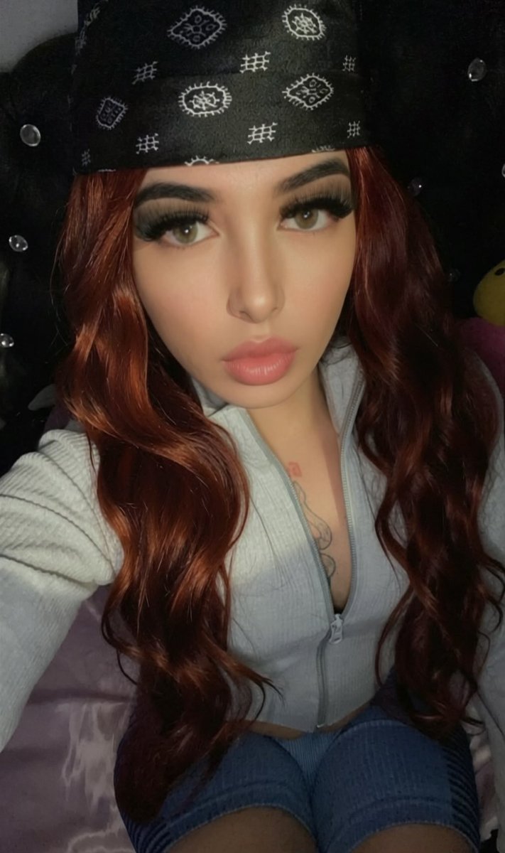 throatdemon_'s tweet photo. Good morning daddy 🥰 https://t.co/y857qslcsI