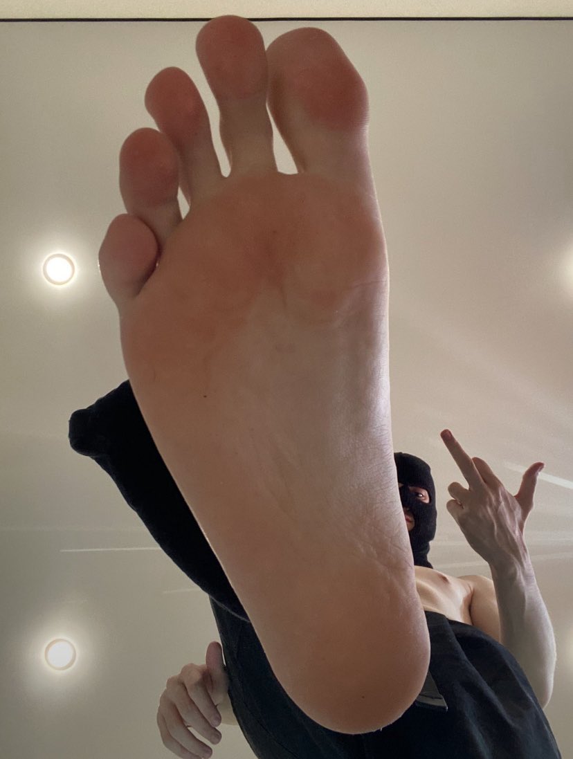 teengodmartin's tweet photo. Get your nose right here, loser. Smell these soles while I flex and laugh at you. This foot controls your cash, your cock, and your worthless life 🤑😵‍💫 https://t.co/V0CNCwVX7u