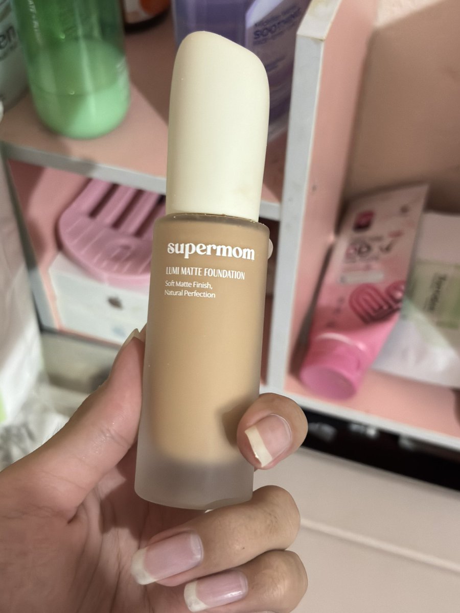 XCopzy's tweet photo. ส่งต่อรองพื้นซุปเปอร์มัม 25c ใช้ไป3รอบ
450 รส 

#ส่งต่อsuppermom #supermom #ส่งต่อคสอ #ส่งต่อเครื่องสำอาง #ส่งต่อ #เครื่องสำอางค์มือสอง #ส่งต่อคสอมือสอง #ส่งต่อเครื่องสำอางค์ #ส่งต่อคสอมือ2 https://t.co/d5BNKISVCy
