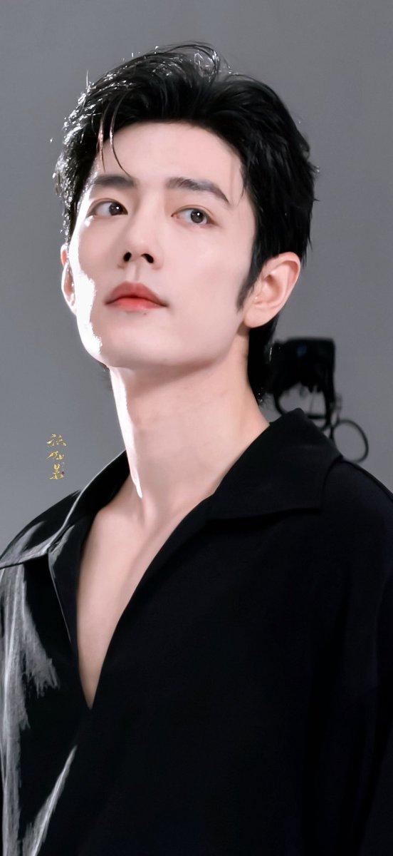xiaozhan91_1005's tweet photo. 요즘 어떤남자 얼굴 진짜 어떤 경지에 다다른것같다.. https://t.co/3LuHagKSgG