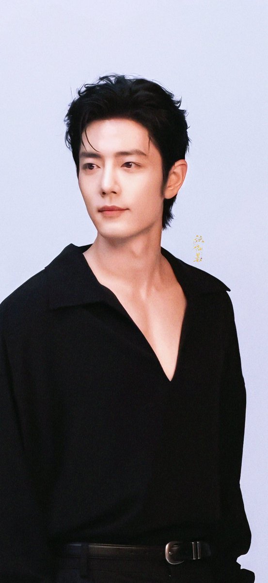 xiaozhan91_1005's tweet photo. 요즘 어떤남자 얼굴 진짜 어떤 경지에 다다른것같다.. https://t.co/3LuHagKSgG