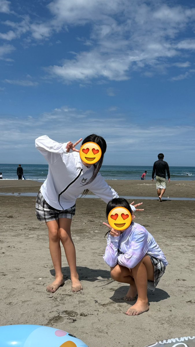 11firefly108's tweet photo. 今日は、毎年恒例海水浴🏖️
今年は男鹿に来ました！天気も良くて暑かった‼︎

でも、満喫しました‼︎ https://t.co/GL29sj0Kgl