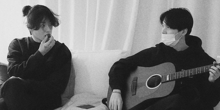 sucreyoongi's tweet photo. one day jungkook said to yoongi, “now i’m sad when i don’t hear your guitar in the green room,” &amp; it warms my heart to know that, after all this time, the sound of yoongi's guitar still exists in their little world. some melodies become memories, and some memories become home ❤️‍🩹 https://t.co/ErnwitE2h0