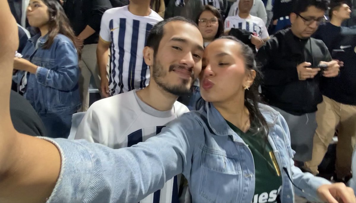 faaaaaaa911's tweet photo. @loteriastorito Iría con mi amorcito 💙 cumplimos 2.5 años y nos gustaría celebrar alentando 🫂 https://t.co/5vUu8koGxV