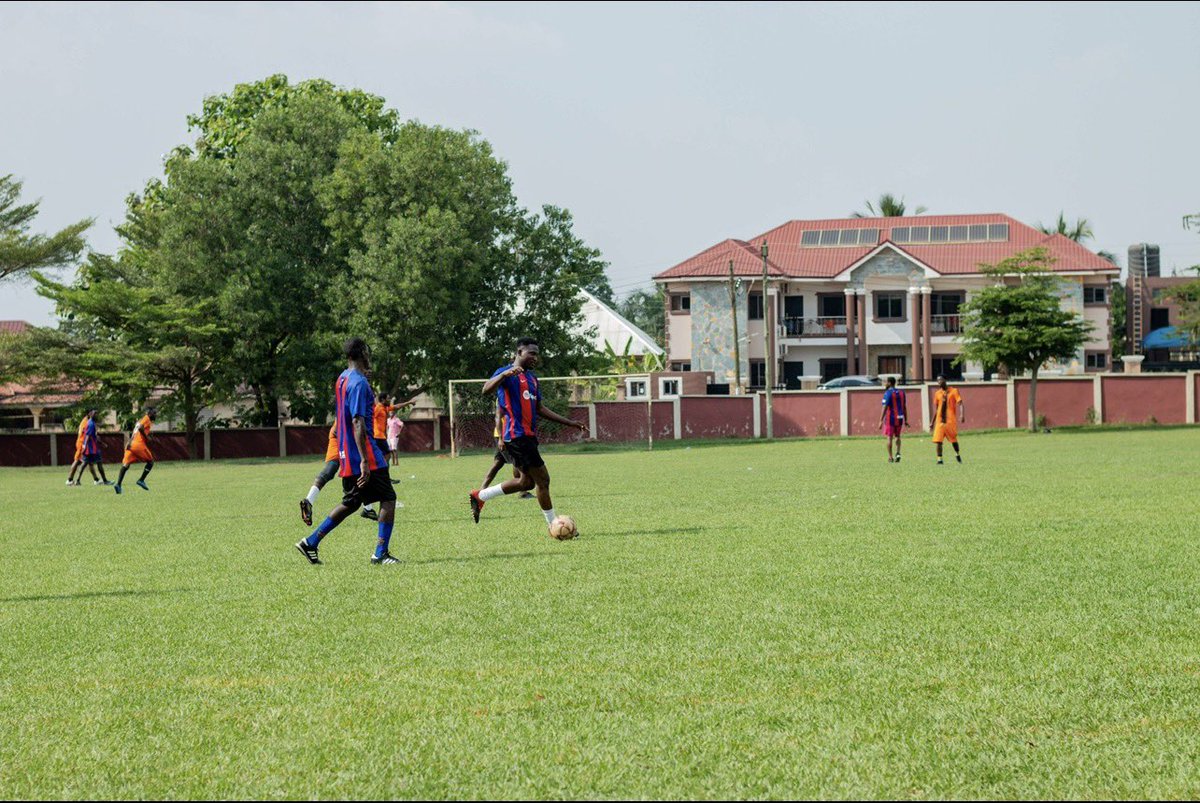 isaacpii6's tweet photo. Just me, the pitch, the ball, and the love for the game. ⚽🔥 https://t.co/9yavYupThT