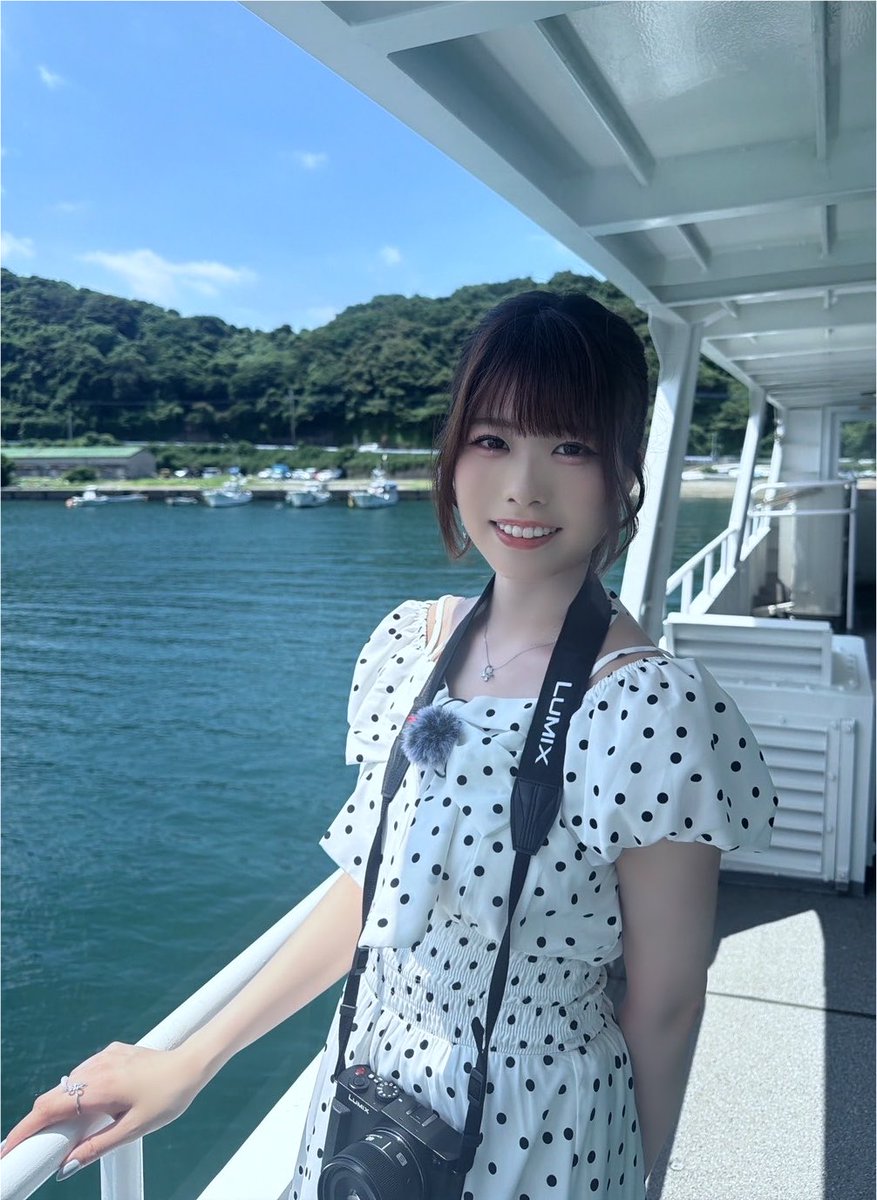 reina_kawamura6's tweet photo. フェリーの上でのみゃーとの思い出📷💕
#みやカメ https://t.co/aFoSPv7Nng