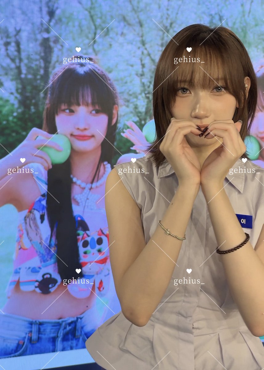 gehius_'s tweet photo. 260808 일본행사🇯🇵 프로모션 이벤트

하이터치 촬영회🙌
소이쨩... 소중해...🫶💕

#USPEER #유스피어 #SOEE #소이 https://t.co/JLnotxA6J5