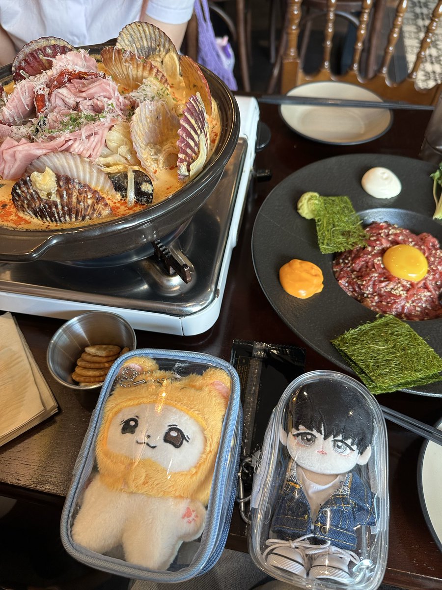 nakirin767's tweet photo. 엔인아の話で盛り上がった夜🍻✨2年前の夏が恋しくなった🥹また会いましょうー

@starlight___17 https://t.co/sBUxG7Czo2
