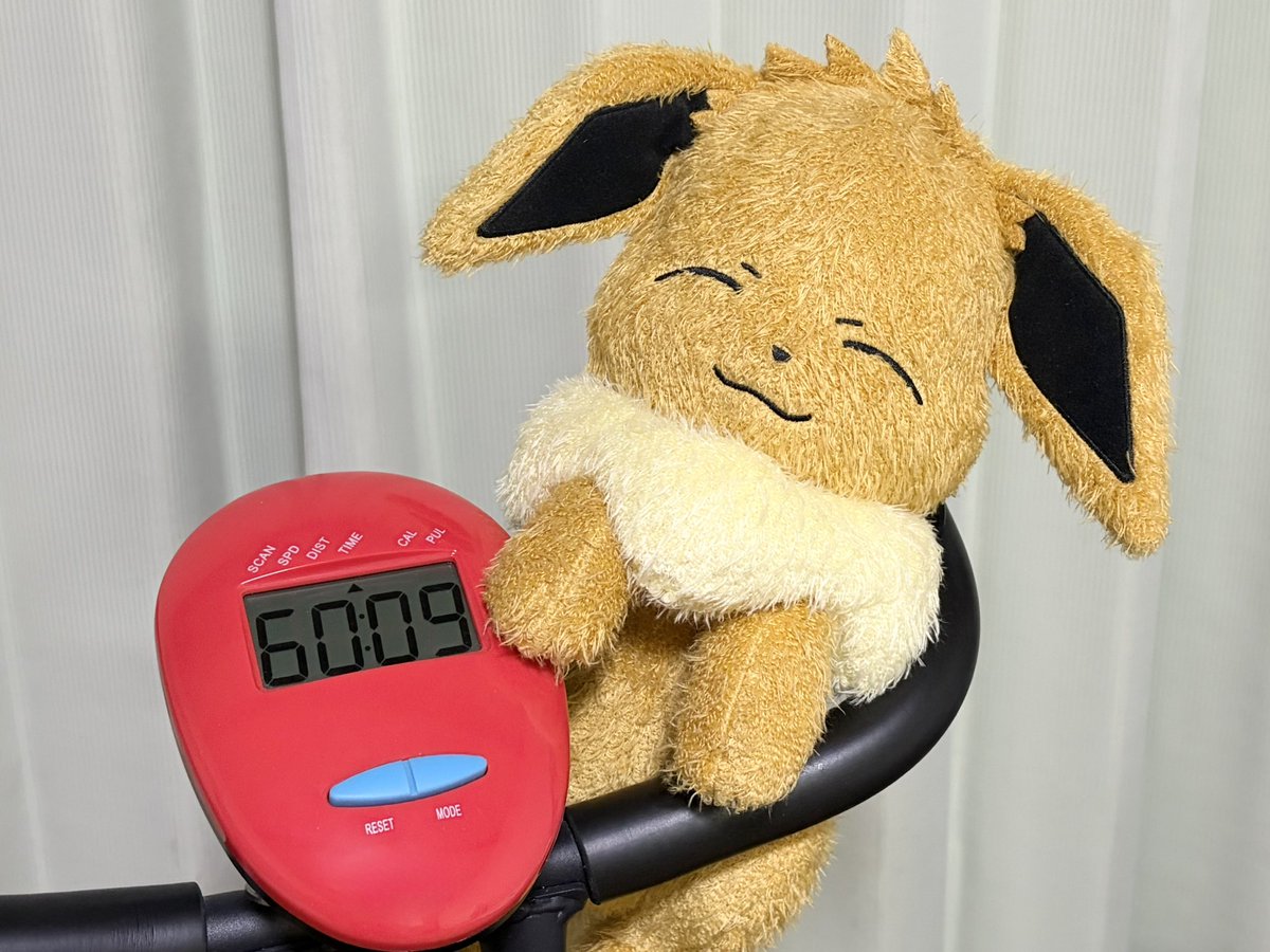 MIKEY73689659's tweet photo. エアロバイク1時間漕いだ～！🚲💨 https://t.co/UiLiKhwU2z