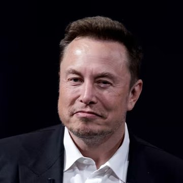 coinbureau's tweet photo. 🚨NEW: Starlink is preparing to challenge T-Mobile, Verizon, & AT&T with a rival cellular service expected by late 2027.

Starlink Mobile plans to cover the entire planet by the end of 2028, including polar regions, with life saving data services arriving by Q3 2027 and voice shortly after. 

The V2 satellites will deliver 5G speeds from space with 100x the data density of today’s generation.