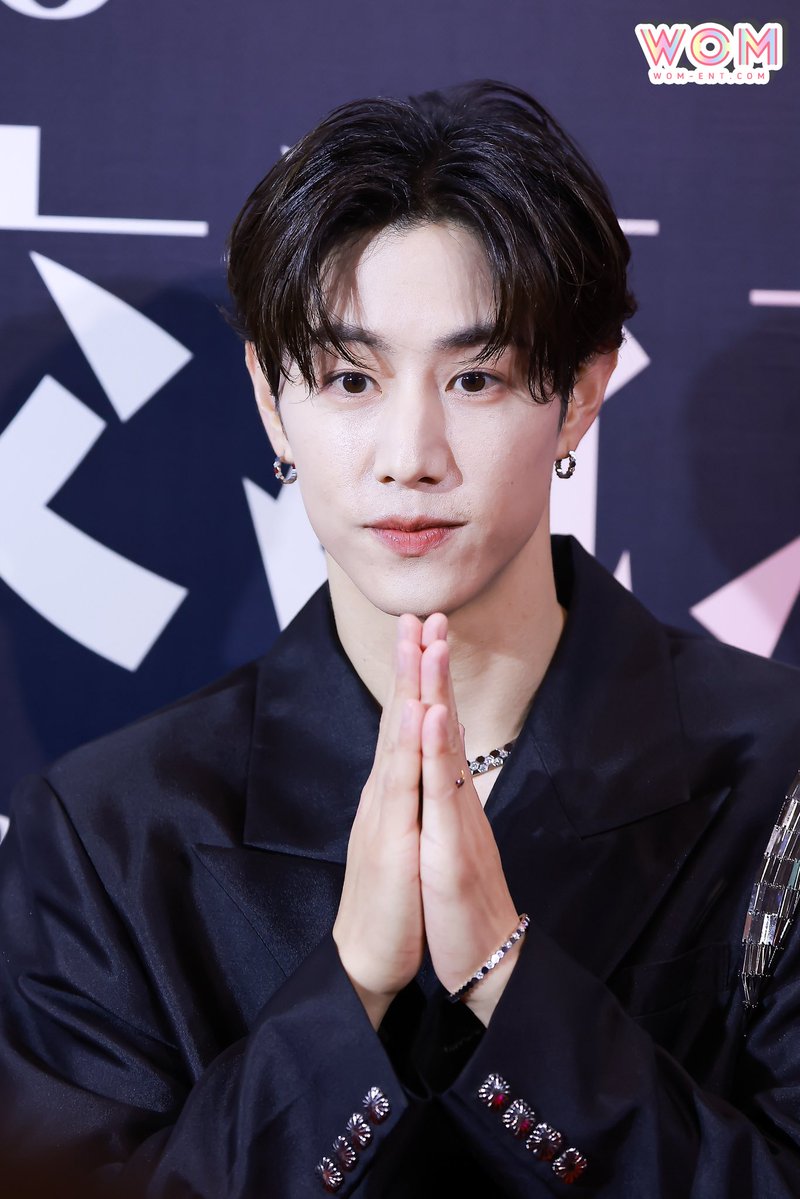 WOMENTERTAIN's tweet photo. ‘ มาร์ค ต้วน ’ บนพรม Red Carpet ในงาน "Weibo GALA 2026 : Weibo Cultural Communication Night (Thailand)"

#MarkTuan #段宜恩 #마크 
#MarkTuanXWeiboGala2026
#WeiboGala2026 
#WeiboCulturalCommunicationNight https://t.co/Gu2KszASG2