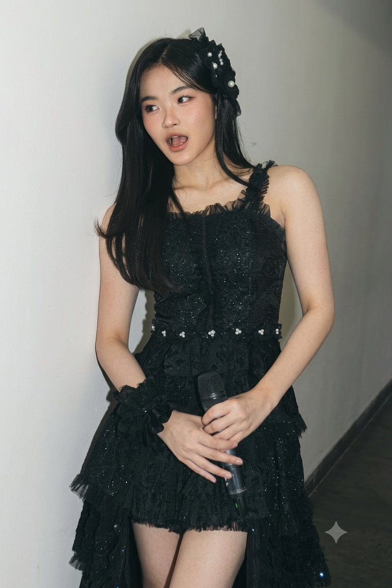 Arsip48's tweet photo. Erin JKT48 but enhanced https://t.co/6ZZGrdHcDm