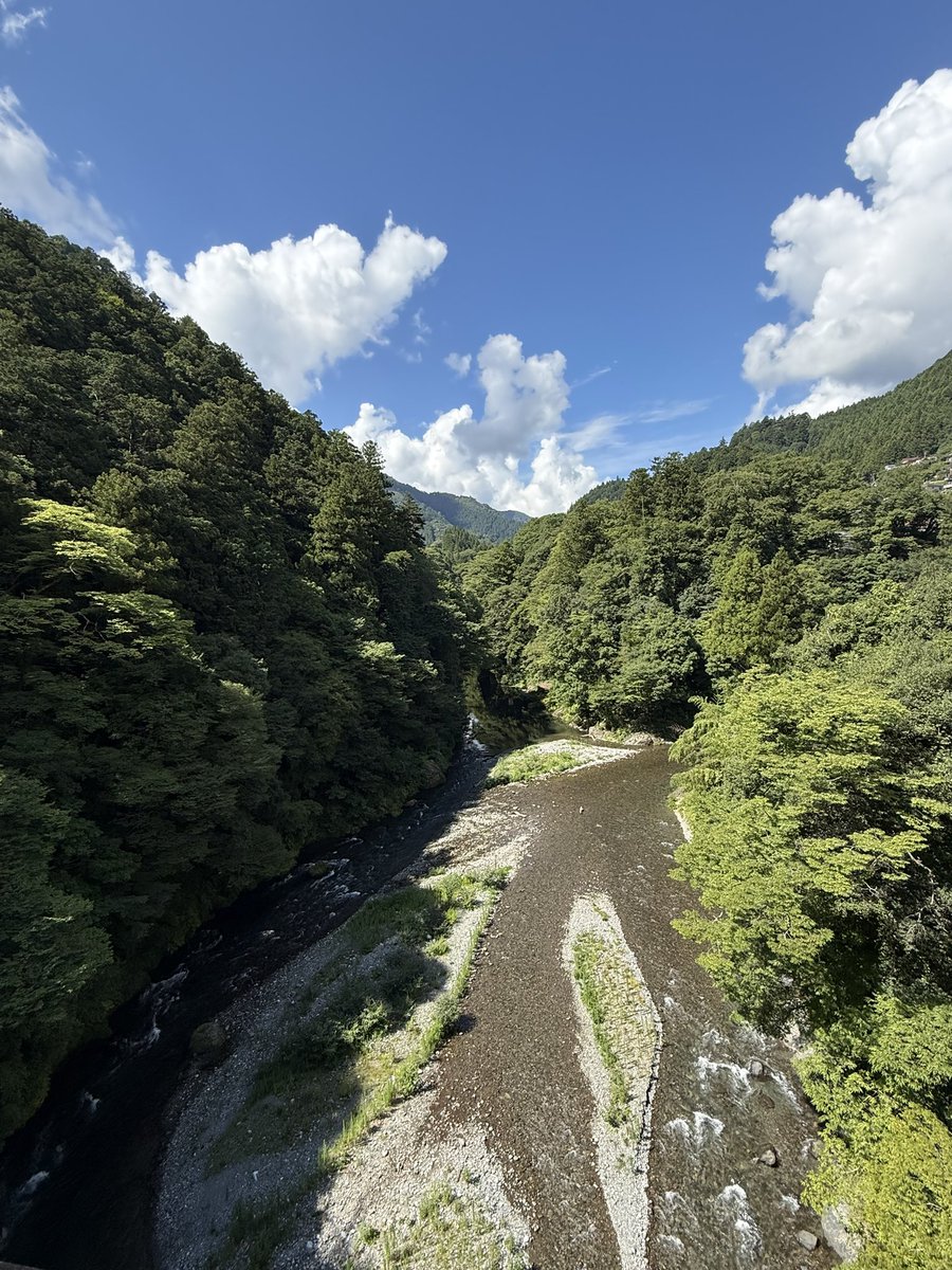 phi_hash's tweet photo. 関西の方にお伝えしたいのですが、東京には田舎も存在します https://t.co/JIfTRJhY3D
