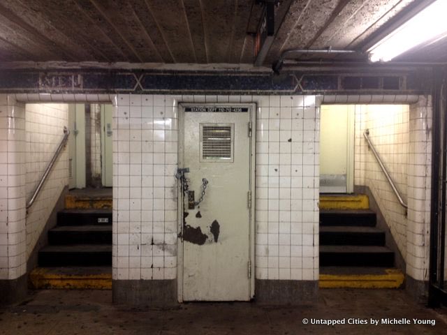 shinobu_books's tweet photo. Tokyo station toilets versus New York City subway station toilets https://t.co/04LFiO62tj