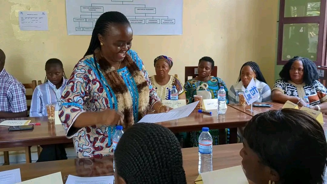 AsblComfor44668's tweet photo. 🤝 Le 6 août, COMFORT Asbl a participé à African Women Voices for Peace, une initiative d’ActionAid organisée par la Fondation BiEsther FoBE.
Plus de 35 organisations mobilisées pour la paix et la résilience dans l’Est de la RDC.
👉 Lire l’article :https://t.co/7PVo1HPxFL https://t.co/KZ59HpZoB4