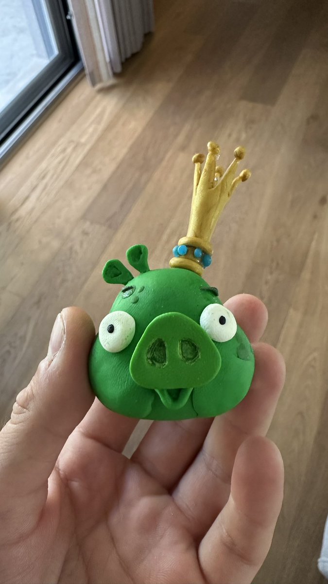 Sir_Tim35's tweet photo. Well, I did my best. #AngryBirds #claymodel https://t.co/TK4qyUUm1V