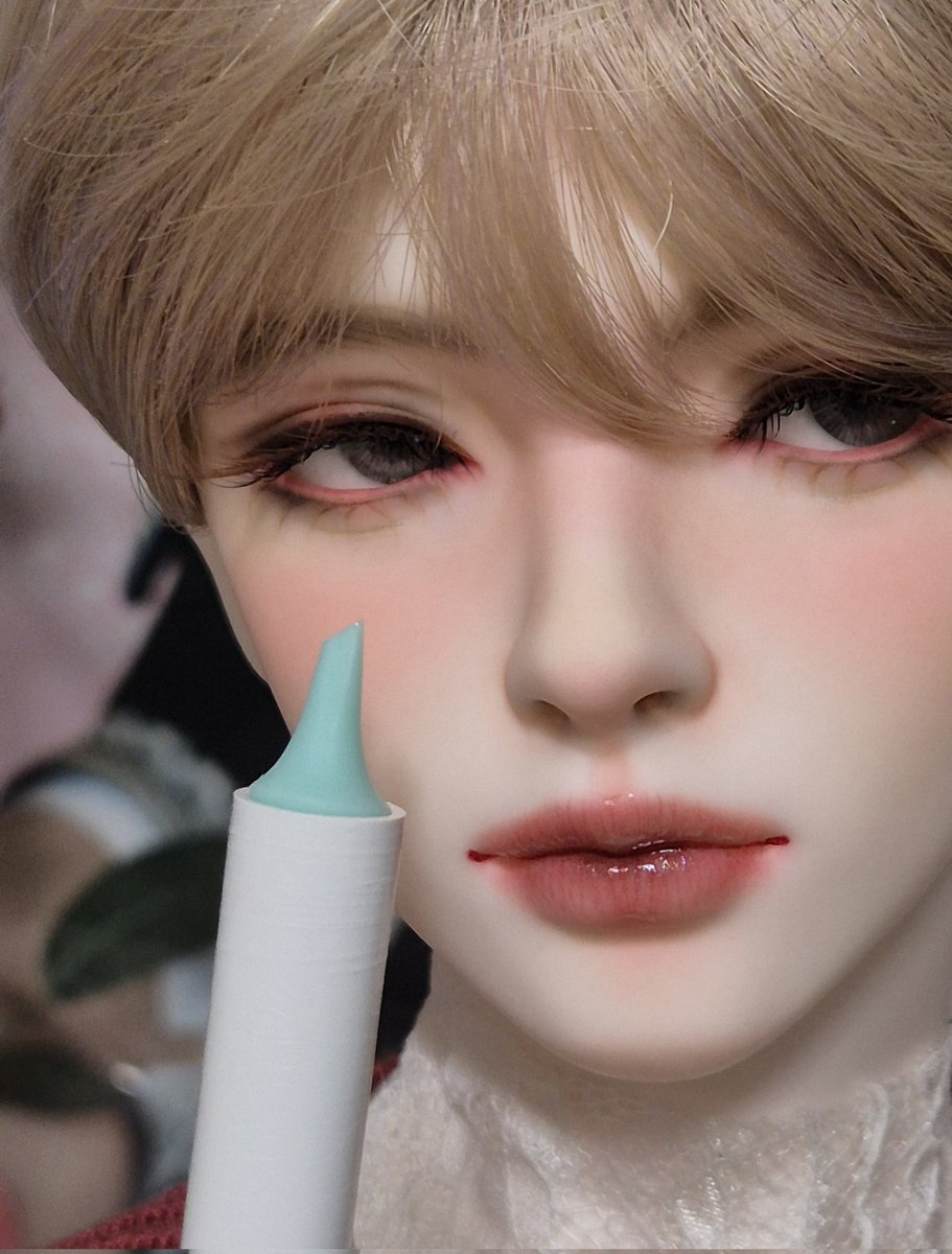 mi__llktea_p's tweet photo. 안구무빙키트 후기!
키트를 마땅한 각도로 부착하는 데 조금 까다롭게 느껴졌음! 아니면 자꾸 안구가 스프링 밖으로 돌출돼서 눈이 뒤집어져 버렸어🥹 그리고 눈이 크지 않은 헤드들은 스틱으로 움직이는 게 세심한 손길이 필요해서 숙련도가 필요하겠구나 느꼈달까. 그 얇은 부분이 의외로 말랑해서 https://t.co/v84KbiMHSP