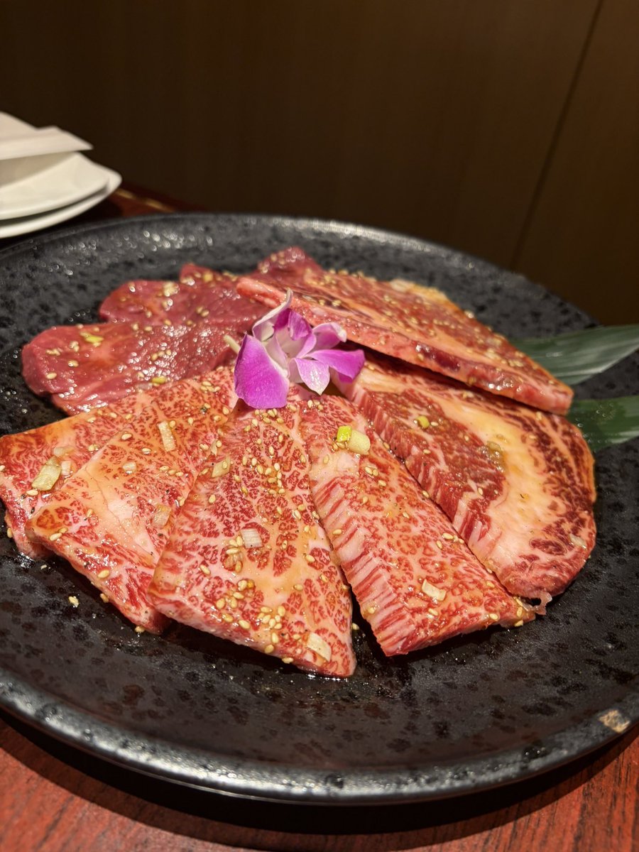 Zzz617n's tweet photo. 叙々苑うますぎた https://t.co/koTaUFikTT
