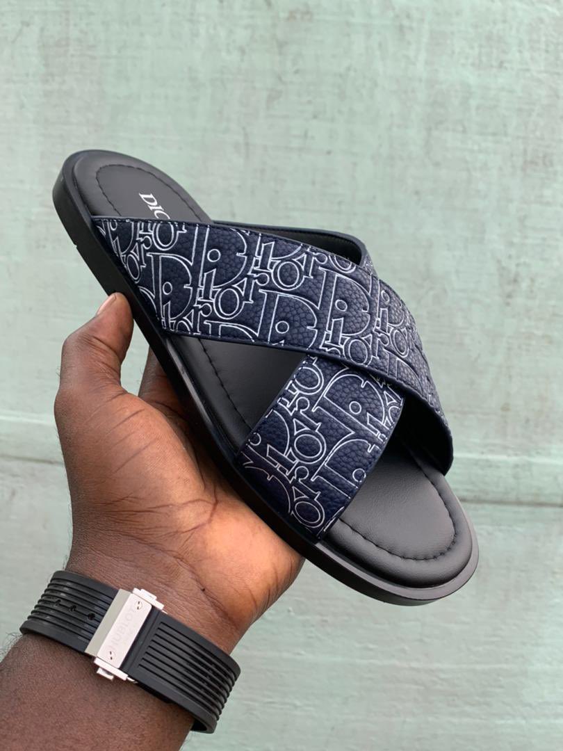 HMSshoes tweet picture