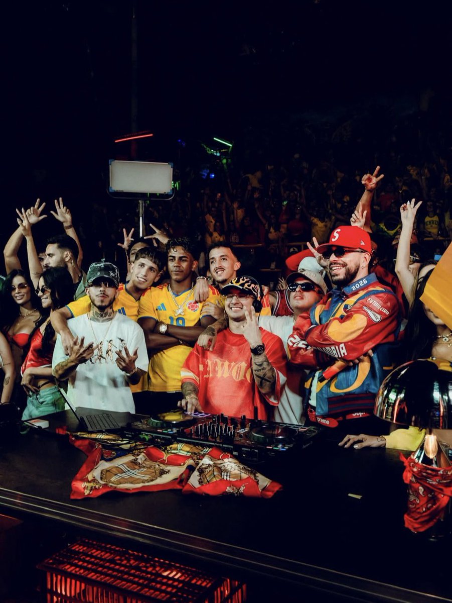 AccessYamal's tweet photo. 📲 | Mohamed Abde via IG: "🇨🇴" https://t.co/EkCh9JjVFO