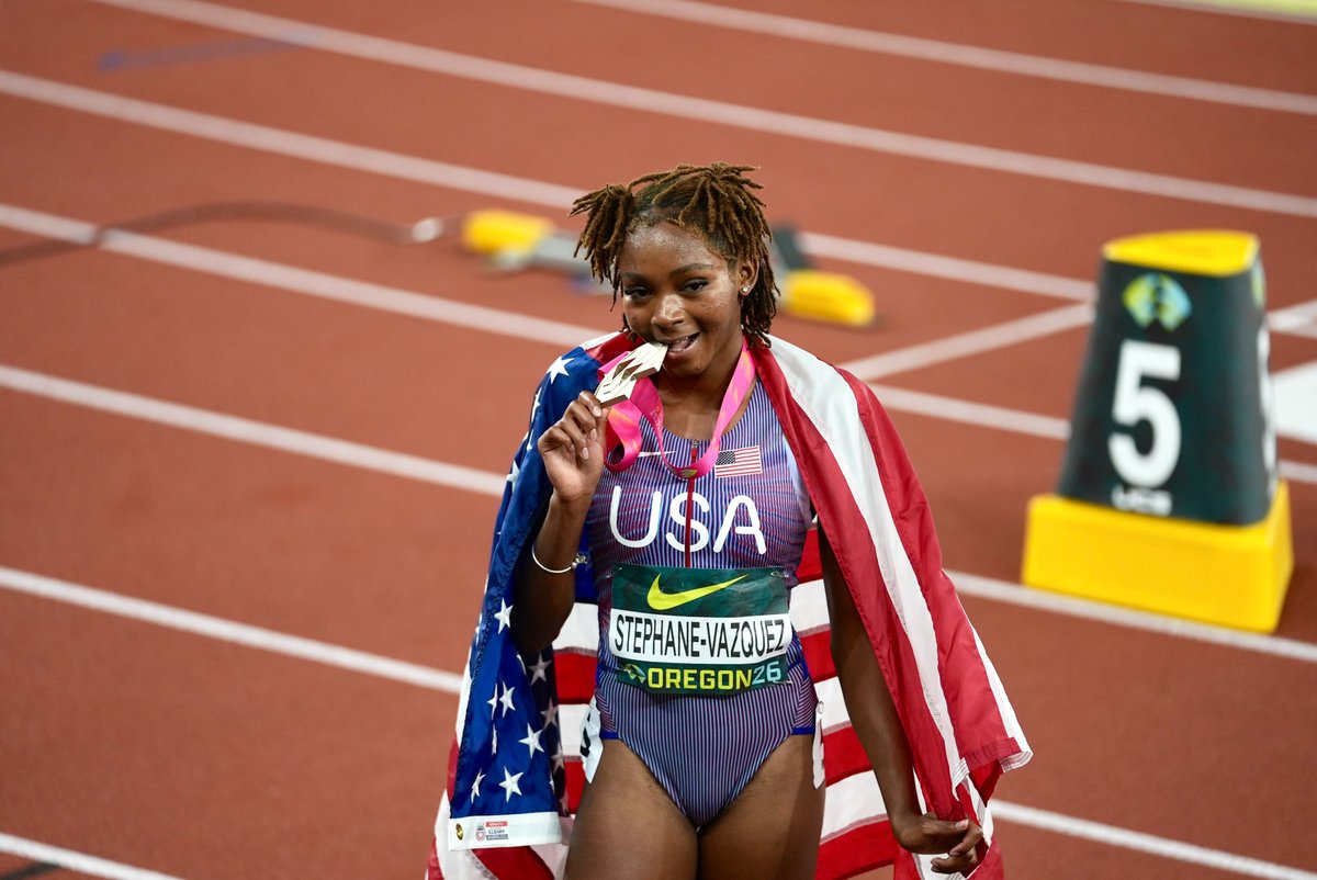 usatf's tweet photo. Four golds. Five silvers. 79 team points 🇺🇸

#TeamUSATF leads both the medal table and the team standings through Day 3 of the @WAU20Champs. 🌎

Catch up on a historic Friday ✍️ https://t.co/bLpg5U1sG4 https://t.co/bxOP2qopjy