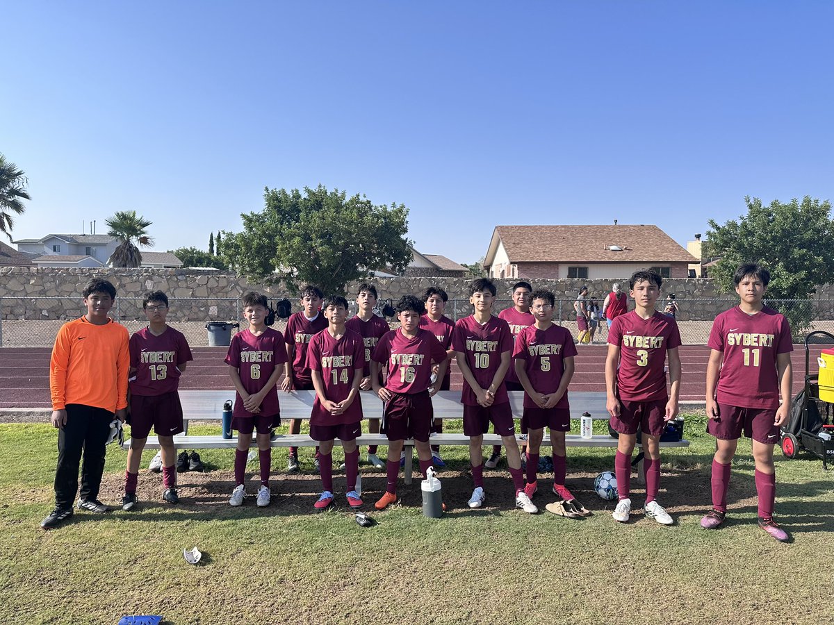 Montwoodfutbol's tweet photo. Future Rams, coach maldonado visiting Sybert, coach Adame coaching Montwood middle, slider with coach Canales. Its amazing getting to know these boys for 6 years https://t.co/H6SwtIWpVm