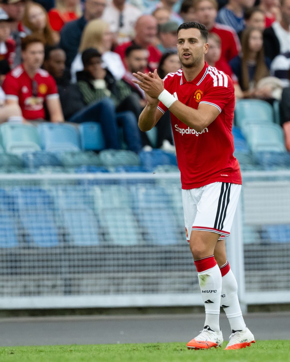 ManUtd's tweet photo. Minutes in the tank ⛽️