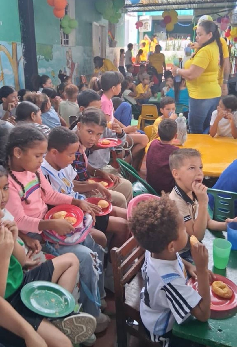 vortexics82's tweet photo. Blessed Saturday to all my brothers on X

Thanks to everyone who has donate for us to keep helping many families, hard months ahead after the earthquake, all help is a blessing

GvM7XkGXuxe3Xi4ftRtmfsv7aaN2cnzZMpK7BTb6A1nN - SOL

0x8a706fB731d88AEFeeb6670F848D87B88Df34E3f - ETH https://t.co/xzmt9cXDJq