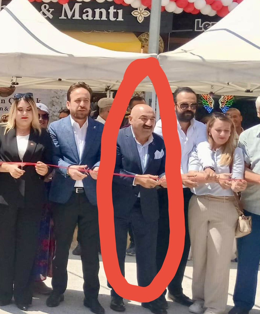 MustafaEr_26's tweet photo. Açılış ve davetlerin Milli Katılımcısı Alaattin Çoban abimizi tebrik ediyoruz.
40 yıldır Açılışların olmazsa olmazı bu kez mantıcı açılışında boy gösterdi. 
#MilliAçılışçımız #AlaattinÇoban
@sertunc84 https://t.co/MdCMfeu6Rj
